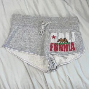 California Drawstring Shorts in Gray